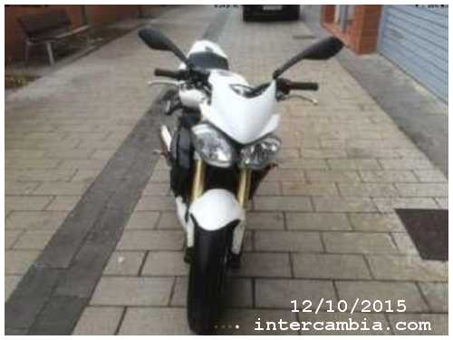 Naked/Custom en Sabadell