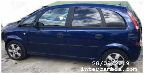 Monovolumen en La puerta de segura